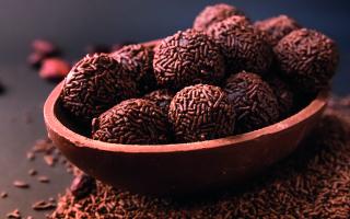 Brigadeiro : une recette brésilienne sublimée avec le chocolat Daniel Stoffel